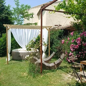 Jolie Maisonnette Hébergement de vacances
